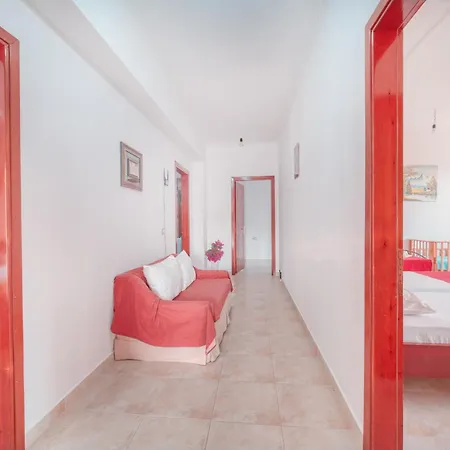 Mirror Ksamil - Zervo アパートホテル 3*