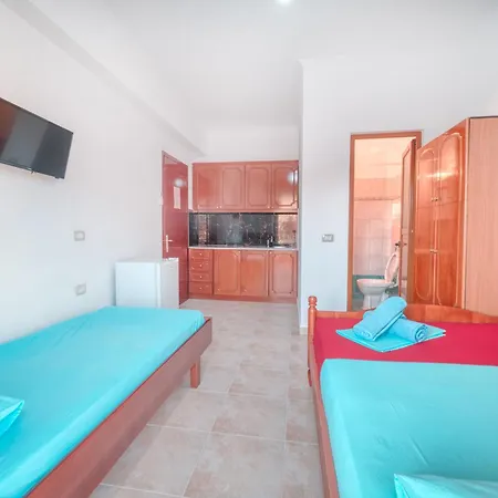 Mirror Ksamil - Zervo 3* Sarandë