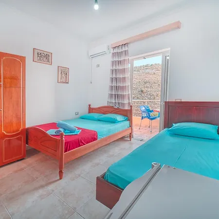 Mirror Ksamil - Zervo Sarandë