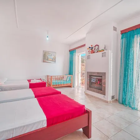 Mirror Ksamil - Zervo アパートホテル Sarandë