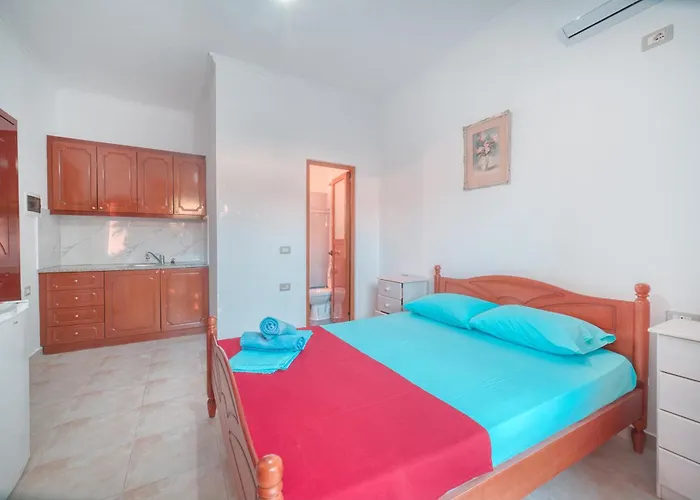 Aparthotel Mirror Ksamil - Zervo 3*