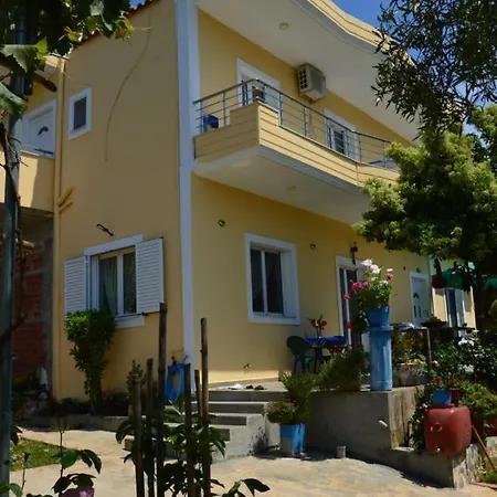 Mirror Ksamil - Zervo Aparthotel Sarandë