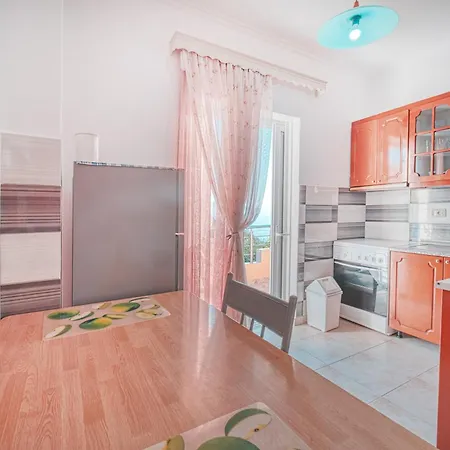 Mirror Ksamil - Zervo Aparthotel Sarandë