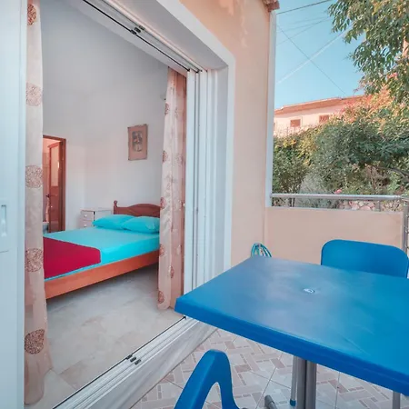 Aparthotel Mirror Ksamil - Zervo 3*