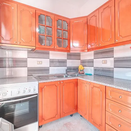 Mirror Ksamil - Zervo Aparthotel Sarandë