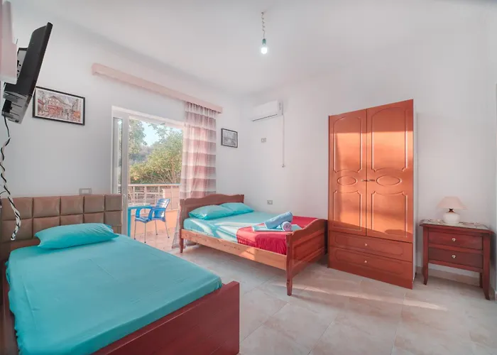 Aparthotel Mirror Ksamil - Zervo Sarandë