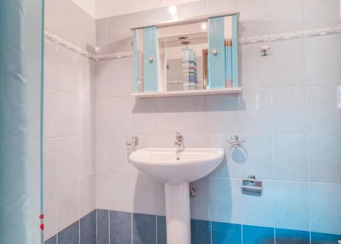 Mirror Ksamil - Zervo Aparthotel