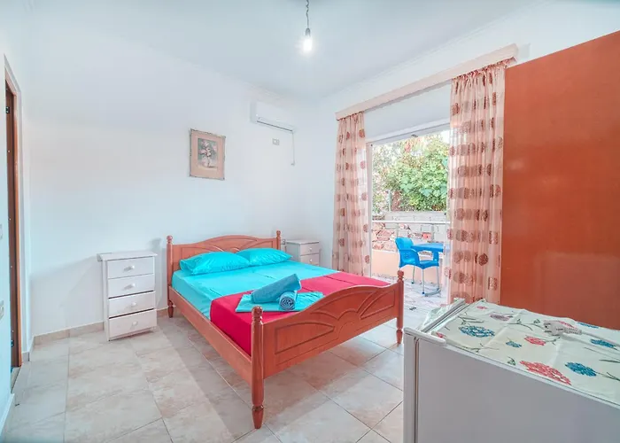 Mirror Ksamil - Zervo 3*